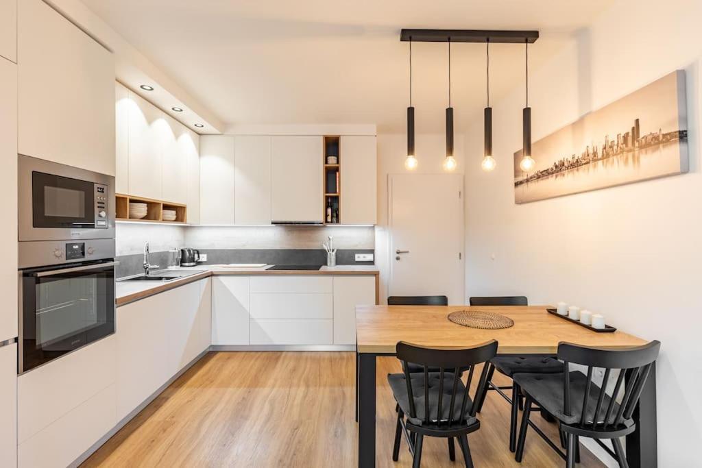 Bnb Slovakia Nivy Bliss Retreat Bratislava Luaran gambar